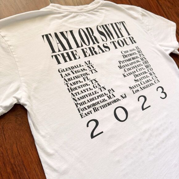 Taylor Swift Eras‎ Tour 2023 White Official Merch T-Shirt L Double Sided *flaws* - Picture 13 of 16